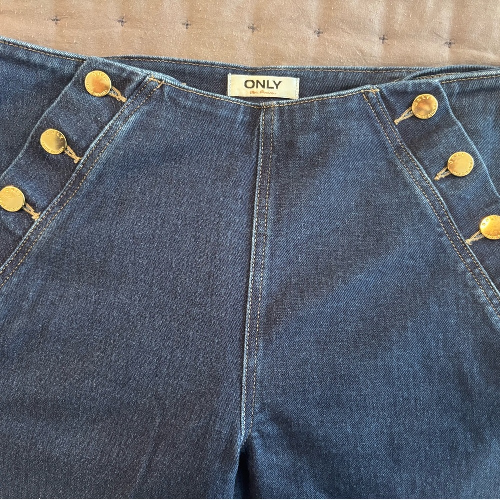 ONLY Dark Blue High-Rise Jeans with Gold Button Accents